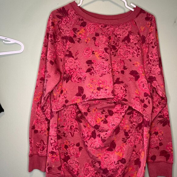 Old Navy Floral Maternity and Nursing Sweater size Large - Picture 1 of 4